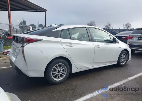 2017 Toyota Prius Two z USA, uszkodzony, nr VIN JTDKBRFU1H3038543